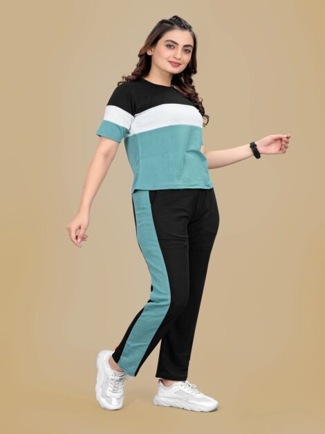6acd9f83-d84a-436e-b01c-7442c9c5a52c1748340587518-TYKUN-Women-Colourblocked-Mid-Rise-Tracksuits-27174834058709-3