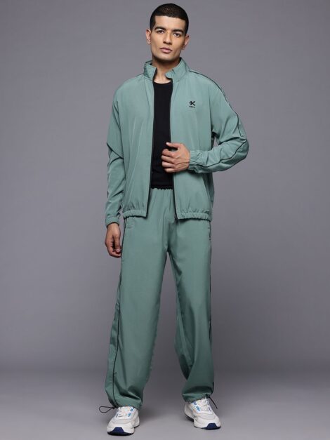 6fe5a36c-7b41-491a-9040-36ea3246e4811736944625632-HRX-by-Hrithik-Roshan-Men-Tracksuits-2711736944624892-1