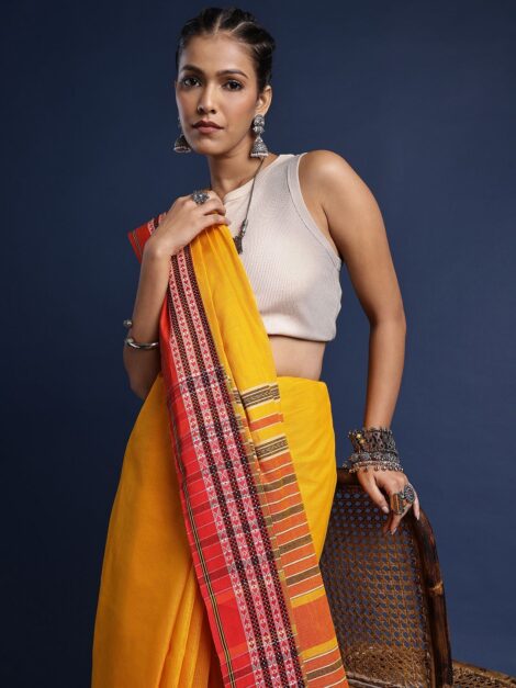 Begampuri Handloom Cotton Woven Design Saree With Blouse Piece